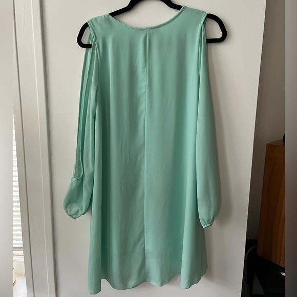 Turquoise Dress with Open Sleeve Detail from Akira - Picture 4 of 4
